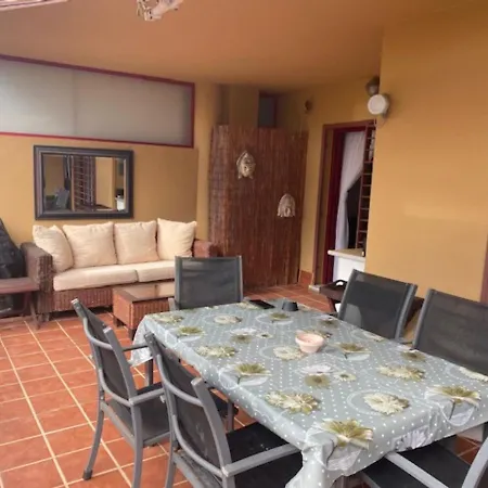 Blue Cala Apartment