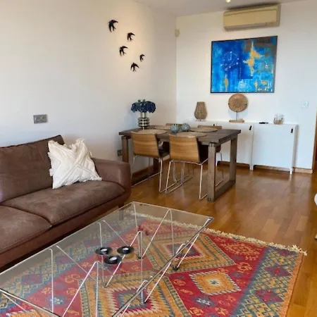 Blue Cala Apartment