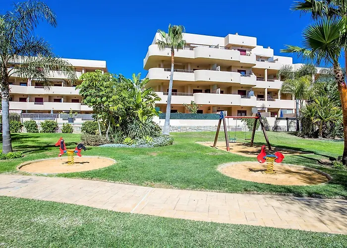 Lets In The Sun Blue Cala Appartement